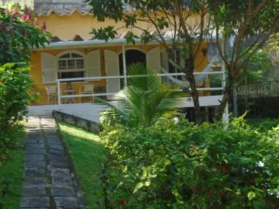 Casa de Condomínio com 3 Quartos à venda, 170m² no Caneca Fina, Guapimirim