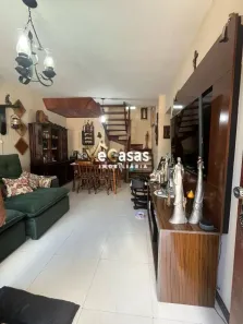 Casa com 2 Quartos para venda ou aluguel, 100m² no Jardim Mariléa, Rio das Ostras