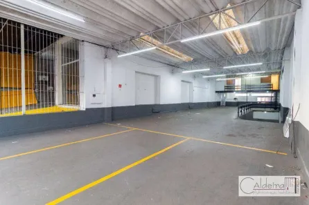 Loja / Salão / Ponto Comercial à venda, 367m² no Vila Hulda, Guarulhos