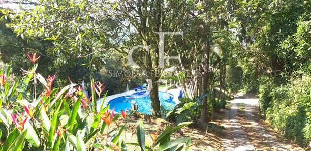 Fazenda / Sítio / Chácara com 7 Quartos à venda, 332m² no Corujas, Guapimirim