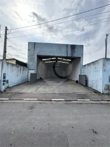 Galpão / Depósito / Armazém para alugar, 300m² no Vila Varela, Poá