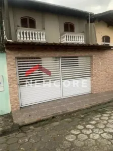 Sobrado com 3 Quartos à venda, 126m² no Vila Sao Paulo, Mongaguá