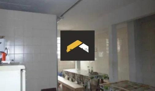 Galpão / Depósito / Armazém para venda ou aluguel, 1250m² no Navegantes, Porto Alegre