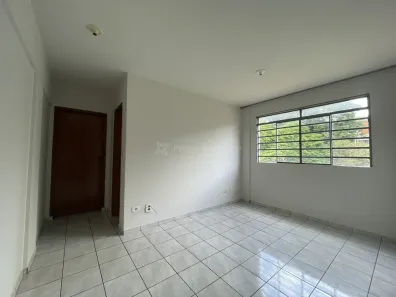 Apartamento com 1 Quarto para alugar, 40m² no Zona 07, Maringá