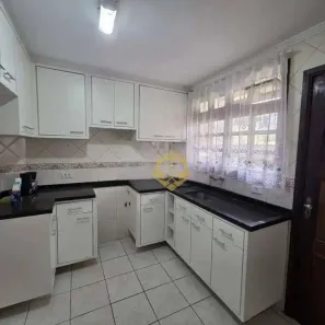 Sobrado com 4 Quartos para alugar, 132m² no Boa Vista, Curitiba