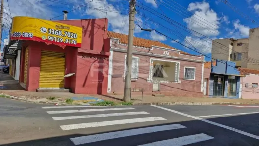 Prédio Inteiro com 3 Quartos à venda, 204m² no Núcleo Residencial Silvio Vilari, São Carlos