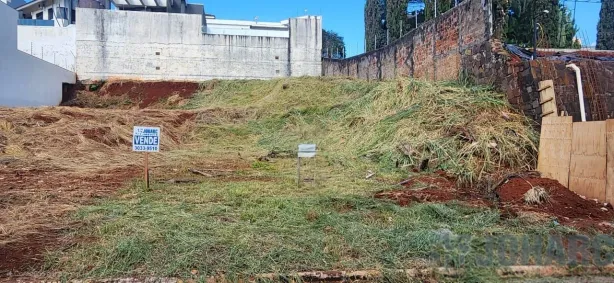 Terreno / Lote / Condomínio à venda, 360m² no Jardim Menegazzo, Apucarana