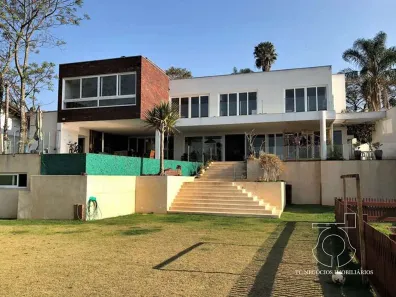 Casa com 4 Quartos para alugar, 550m² no Nova Fazendinha, Carapicuíba