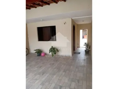 Sobrado com 3 Quartos à venda, 180m² no Parque Bandeirantes, Taubaté