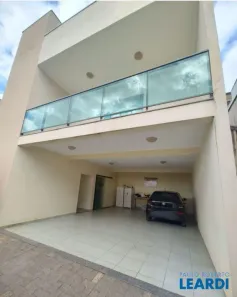 Sobrado com 3 Quartos à venda, 296m² no Parque Vivaldi Leite Ribeiro, Poços de Caldas