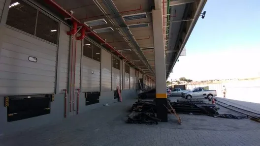 Galpão / Depósito / Armazém para alugar, 2369m² no Padroeira, Osasco