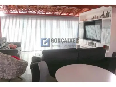 Sobrado com 4 Quartos para alugar, 570m² no Mauá, São Caetano do Sul