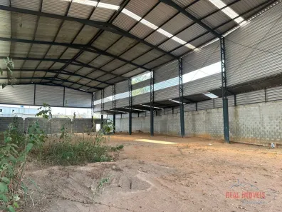 Galpão / Depósito / Armazém para venda ou aluguel, 1300m² no Vila Íris, Santa Luzia