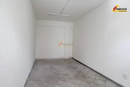 Loja / Salão / Ponto Comercial à venda, 17m² no Bom Pastor, Divinópolis