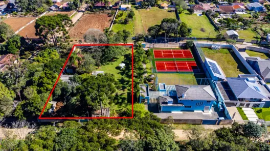 Fazenda / Sítio / Chácara com 3 Quartos à venda, 300m² no Eucaliptos, Fazenda Rio Grande