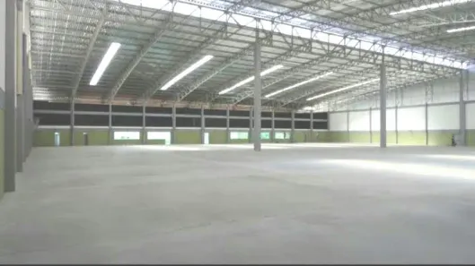 Galpão / Depósito / Armazém para alugar, 6400m² no Flores, Manaus