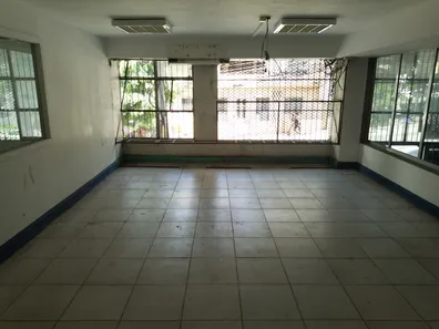 Conjunto Comercial / Sala para alugar, 113m² no Jardim Vinte e Cinco de Agosto, Duque de Caxias