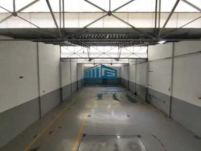 Galpão / Depósito / Armazém para alugar, 614m² no Conceição, Diadema