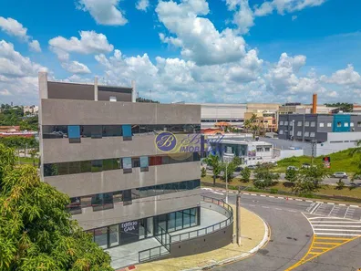Conjunto Comercial / Sala para alugar, 63m² no Santa Rosa, Vinhedo