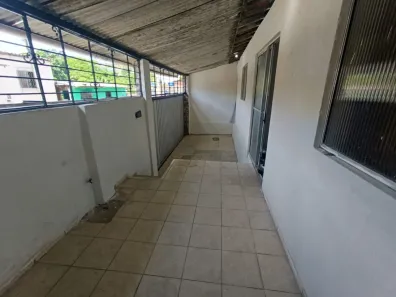 Casa com 3 Quartos à venda, 97m² no COHAB, Recife