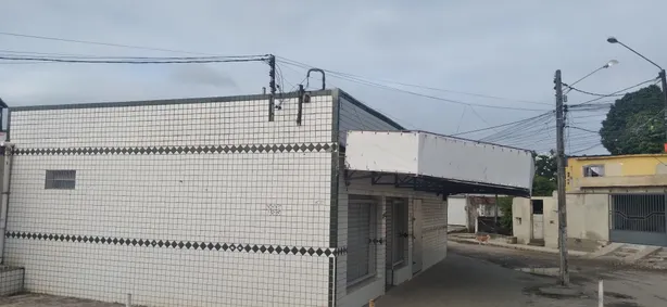 Loja / Salão / Ponto Comercial à venda, 266m² no Cajueiro Seco, Jaboatão dos Guararapes
