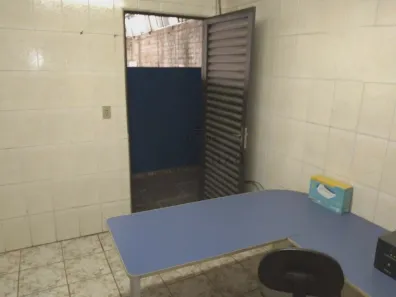 Galpão / Depósito / Armazém com 2 Quartos para venda ou aluguel, 1564m² no Ipiranga, Pindamonhangaba