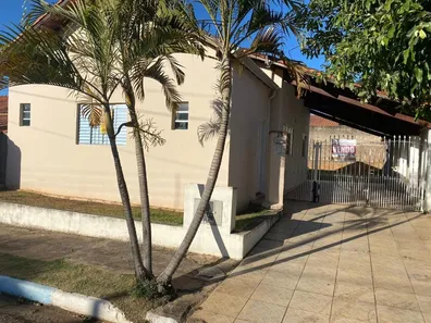 Casa com 2 Quartos à venda, 300m² no Centro, Anhembi