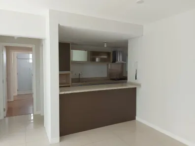 Apartamento com 3 Quartos para alugar, 121m² no Centro, Florianópolis
