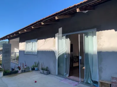 Casa com 3 Quartos para alugar, 90m² no Velha Central, Blumenau