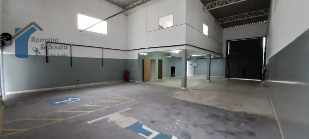 Galpão / Depósito / Armazém para alugar, 280m² no Vila Endres, Guarulhos
