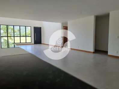 Casa de Condomínio com 3 Quartos para alugar, 204m² no Ubatiba, Maricá