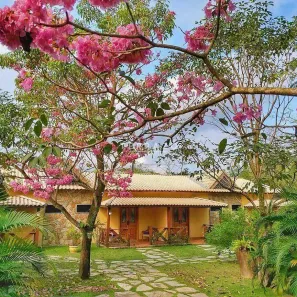 Hotel / Motel / Pousada com 11 Quartos à venda, 1000m² no Cotia, Guapimirim
