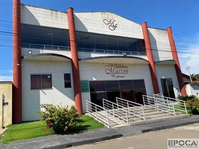 Prédio Inteiro à venda, 677m² no Garavelo Residencial Park, Aparecida de Goiânia