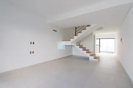 Sobrado com 2 Quartos à venda, 107m² no Itoupava Norte, Blumenau
