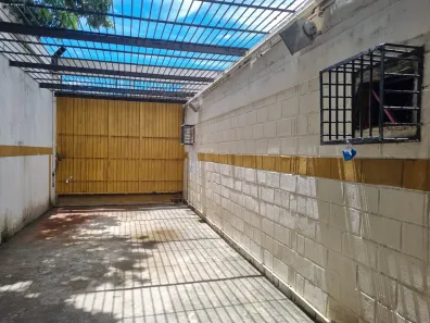 Galpão / Depósito / Armazém para alugar, 612m² no Jardim Olinda, Cabo Frio
