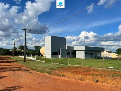 Casa com 4 Quartos à venda, 420m² no Centro, Hidrolândia