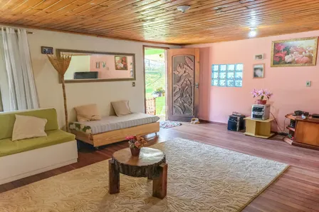 Fazenda / Sítio / Chácara com 4 Quartos à venda, 150m² no , Tijucas do Sul