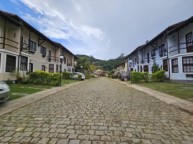 Casa de Condomínio com 2 Quartos à venda, 58m² no Parque do Imbui, Teresópolis