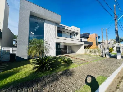 Casa de Condomínio com 3 Quartos à venda, 262m² no Barra do Saí, Itapoá