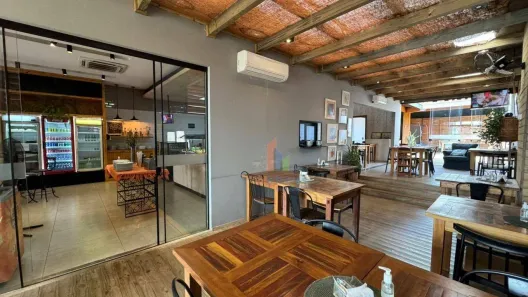 Loja / Salão / Ponto Comercial para venda ou aluguel, 360m² no Centro, Araras