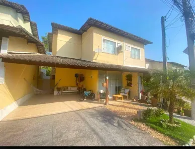 Casa de Condomínio com 3 Quartos à venda, 150m² no Badu, Niterói