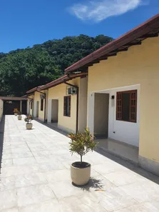 Hotel / Motel / Pousada com 12 Quartos à venda, 1870m² no Caneca Fina, Guapimirim