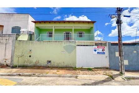 Sobrado com 3 Quartos à venda, 282m² no Nova Colina, Brasília