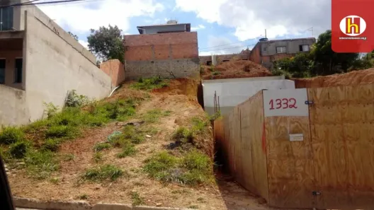 Terreno / Lote / Condomínio à venda, 295m² no Santa Maria, Vespasiano