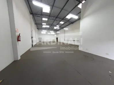 Galpão / Depósito / Armazém para alugar, 280m² no Loteamento Habitacional São Carlos 1, São Carlos