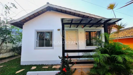 Casa de Condomínio com 2 Quartos à venda, 70m² no Praia Rasa, Armação dos Búzios