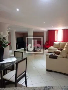 Casa de Vila com 7 Quartos para venda ou aluguel, 534m² no Maria Paula, São Gonçalo