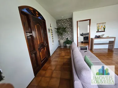 Fazenda / Sítio / Chácara com 3 Quartos à venda, 163m² no Residencial Aziz Louveira, Louveira