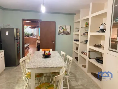 Fazenda / Sítio / Chácara com 11 Quartos à venda, 19000m² no , Mairinque