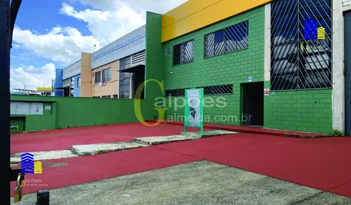 Galpão / Depósito / Armazém para alugar, 600m² no Piratininga, Osasco